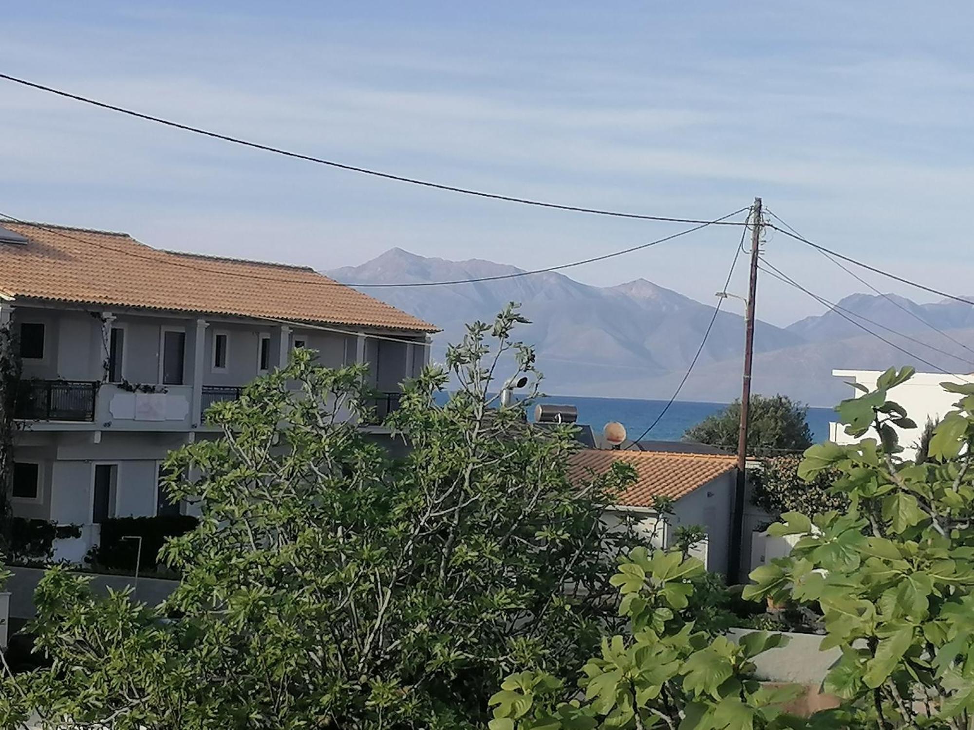 Agapi Studio Acharavi A 50M De La Mer, 400M Du Centre Ville Bagian luar foto